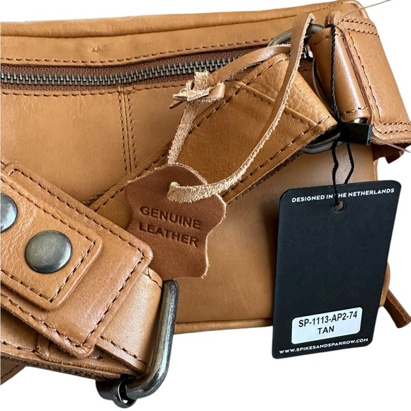 Spikes & Sparrow Leather Waist Bag - Picture 5 of 13